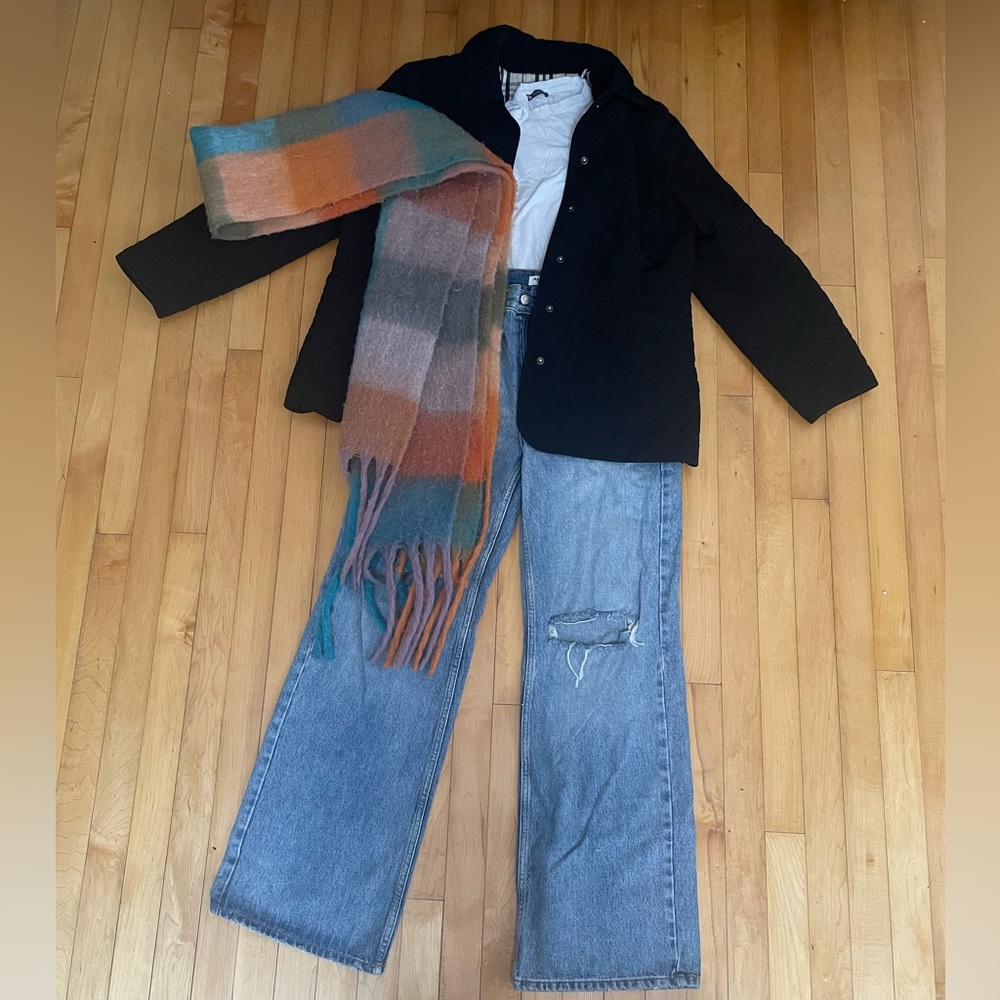Over sized orange and blue scarf